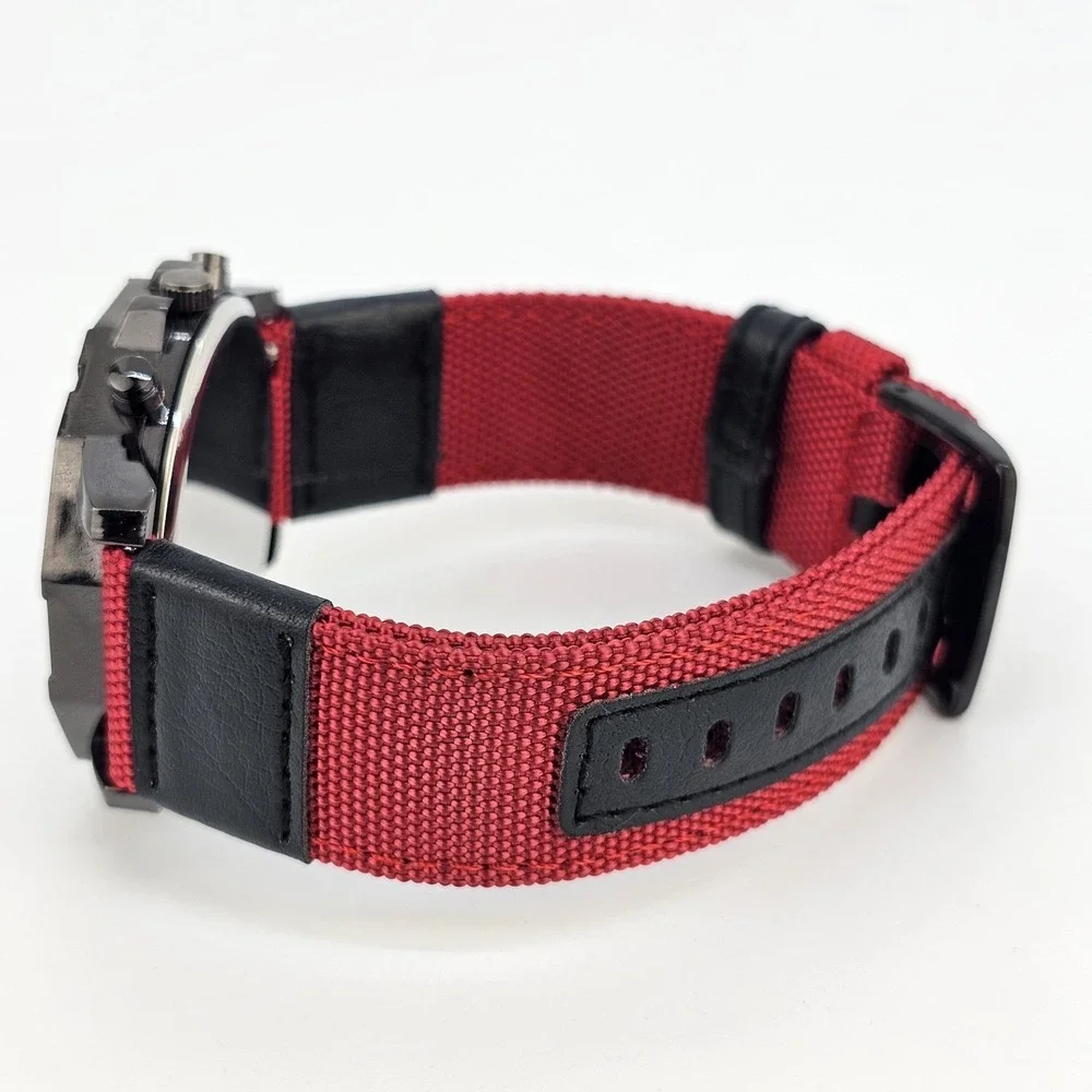 Men's Watch 42MM Black Dial Date Black Red Canvas Band‎ Straps New Battery